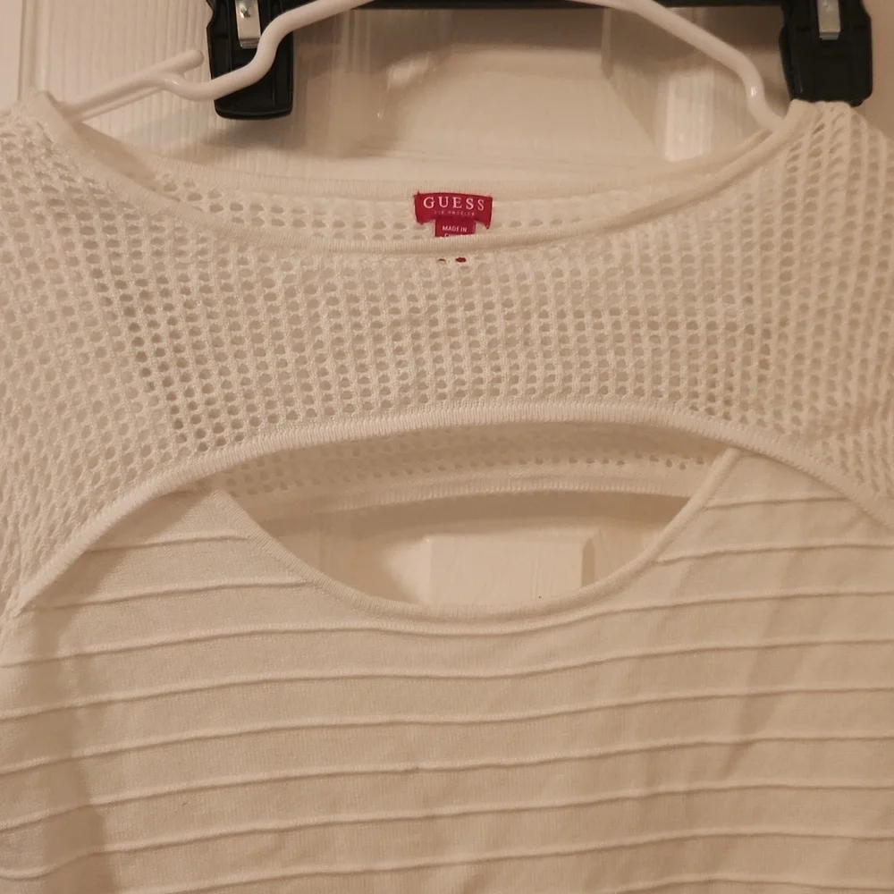Sweater - Picture 4 of 4